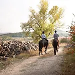 Farm stay Rifugio Prategiano *