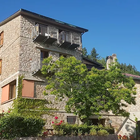 Rifugio Prategiano Lantgård Montieri